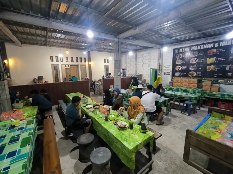 Depot Sate Gule Mbah Loso Kerten 3