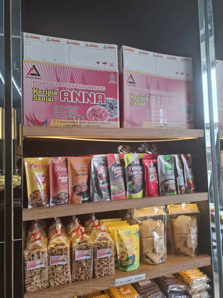 SANJAI ANNA PAYAKUMBUH (Pusat Oleh Oleh Khas Minang) 2