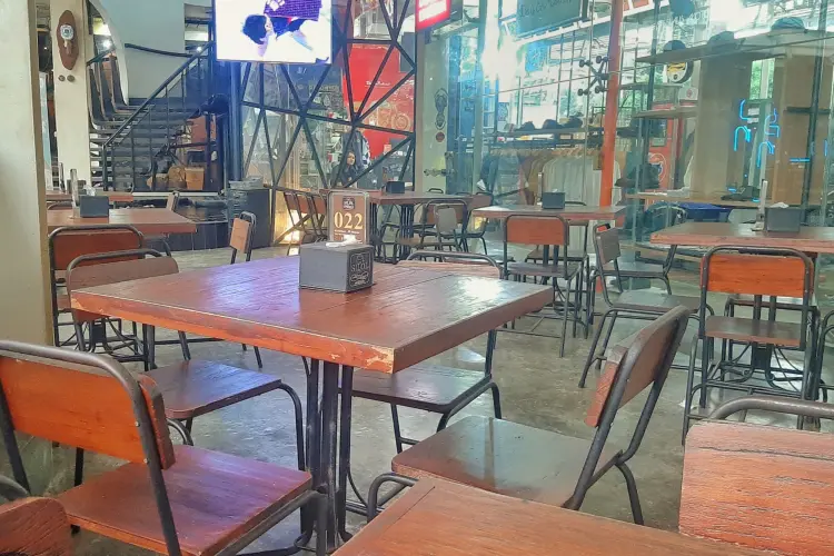 Silol Kopi & Eatery 2