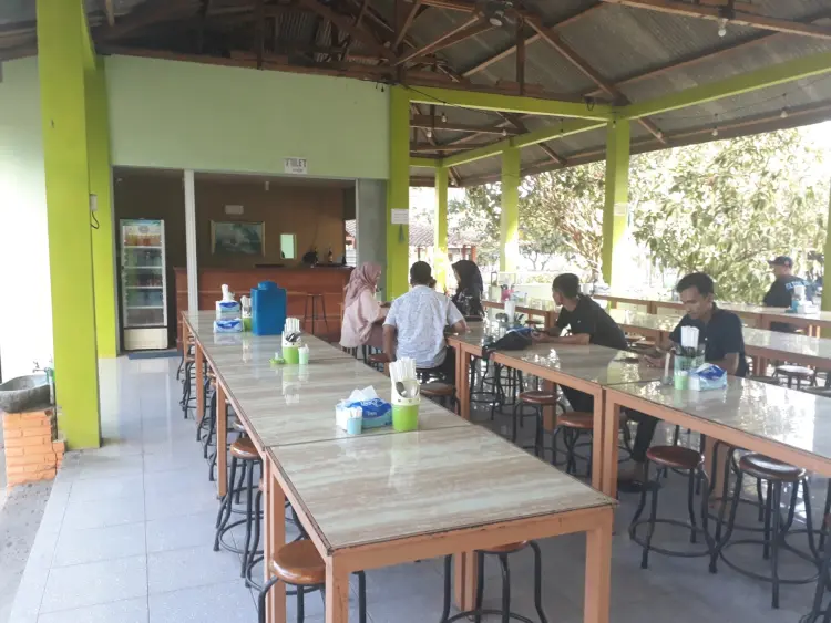 Warung Ayam Betutu Super Spesial Mbak Timah 2 3