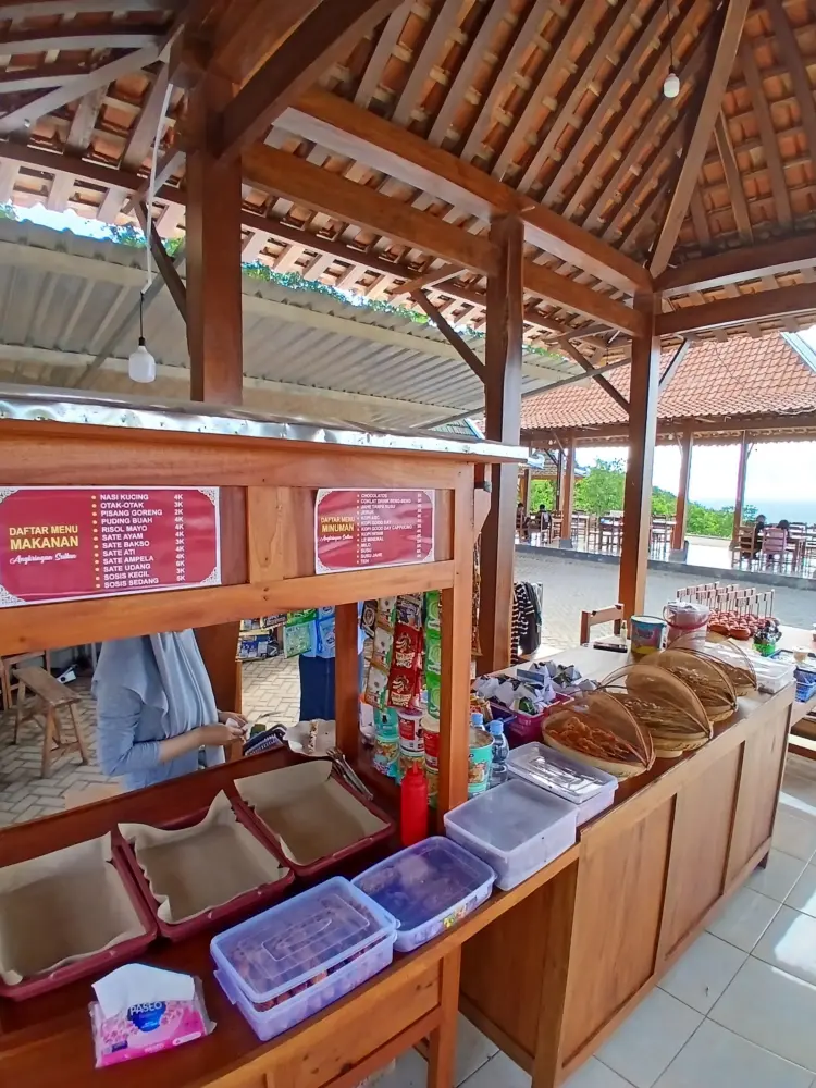 Angkringan Sultan Dewi Sekartaji 1