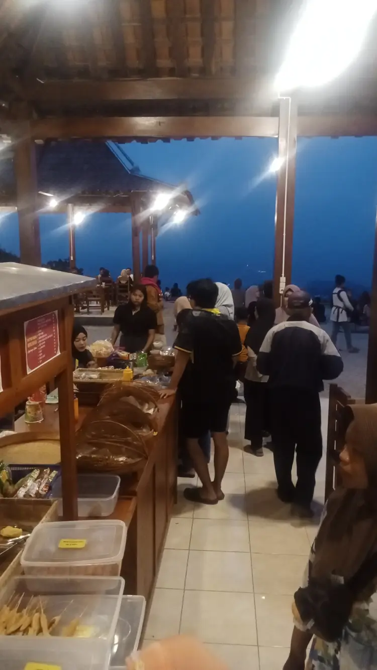 Angkringan Sultan Dewi Sekartaji 3