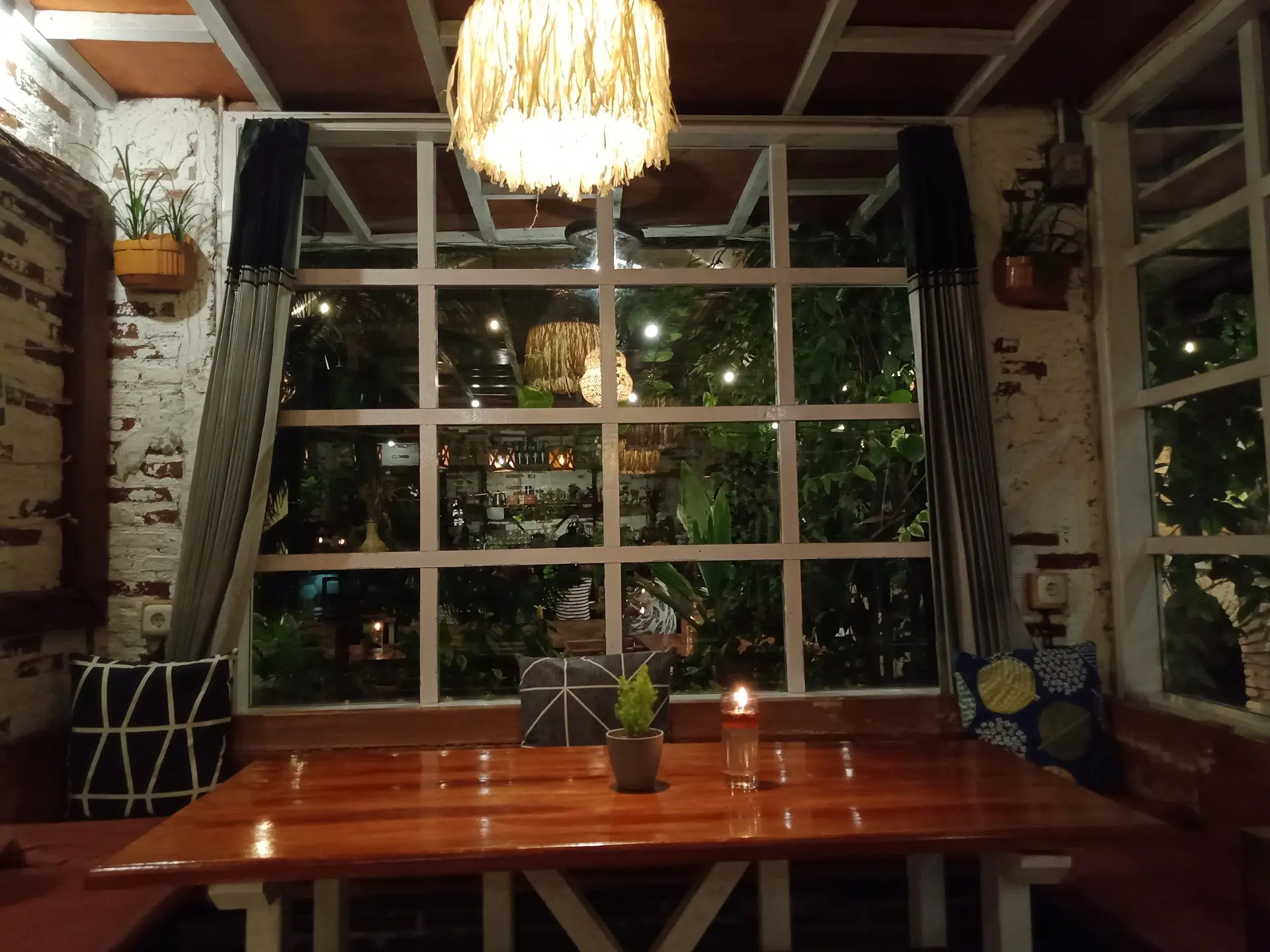 Who says Toraja only has traditional villages? This viral cafe made me never want to leave 1