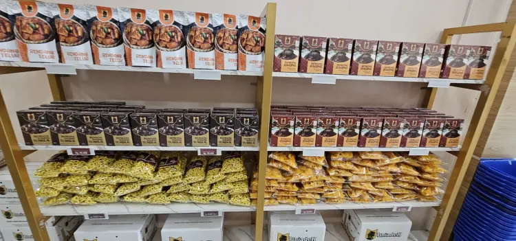 OLEH OLEH KHAS PADANG ( RENDANG UNIADEK) 5