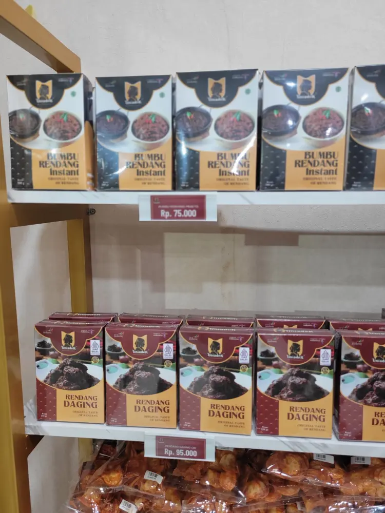 OLEH OLEH KHAS PADANG ( RENDANG UNIADEK) 6