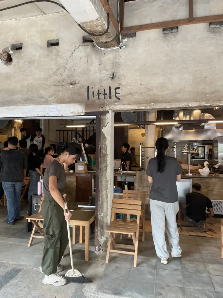 Little Salt Bread Glodok 1