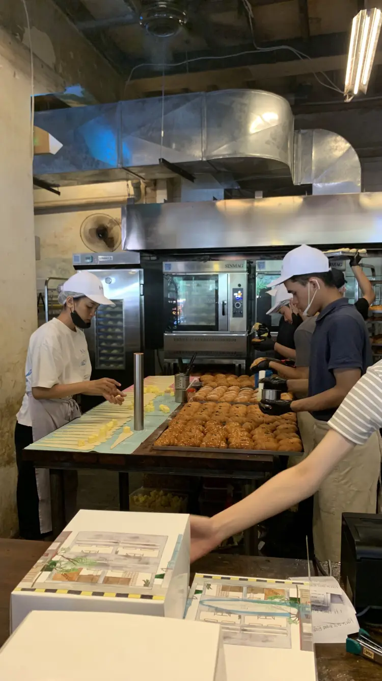 Little Salt Bread Glodok 3