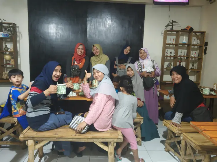 Toro's Angkringan & Shake (Warkop) 9