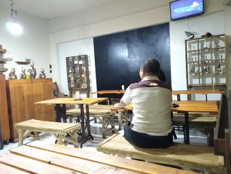 Toro's Angkringan & Shake (Warkop) 6