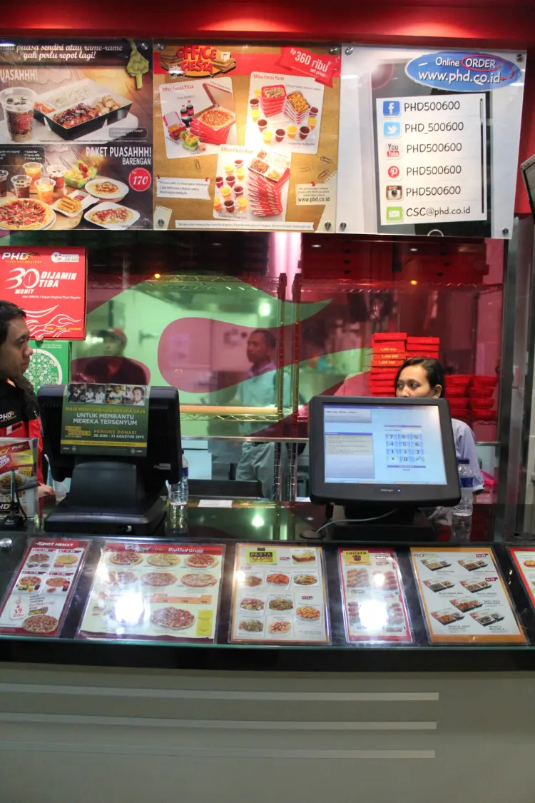 Pizza Hut Delivery - PHD Indonesia 2
