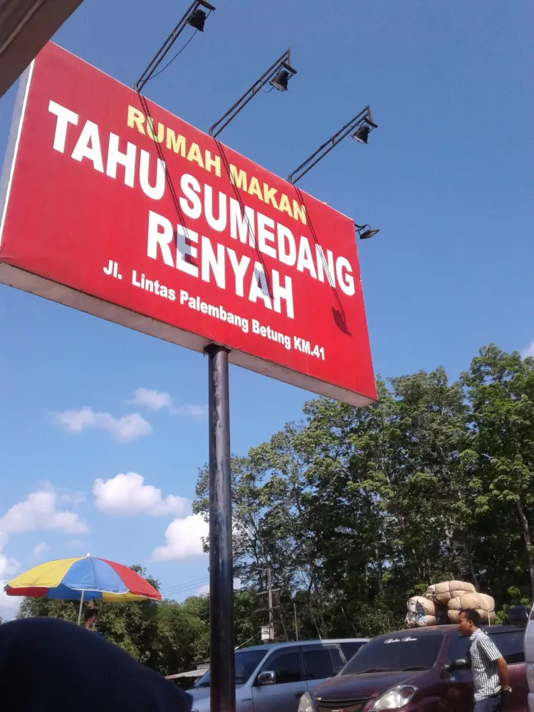 Tahu Sumedang KM. 32 1