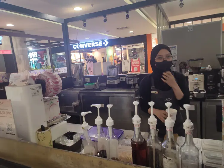 Kopi Kenangan - Lippo Plaza Kramat Jati 4