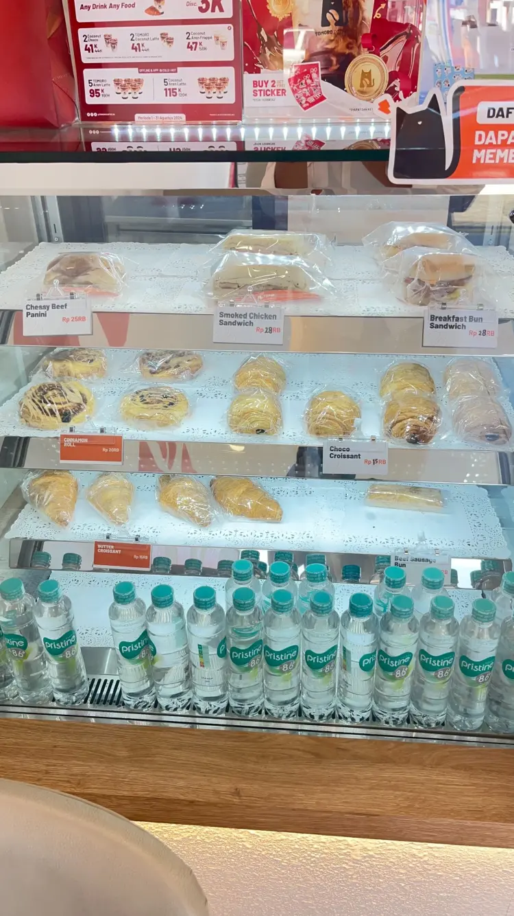 TOMORO COFFEE - SPBU HM Joni 6