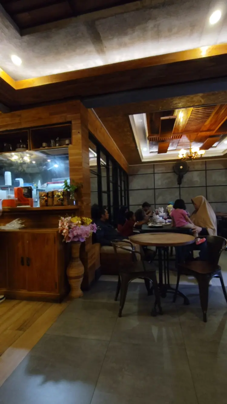 Bomah Resto 4