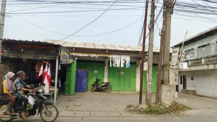 Warung Jajanan R.R Pakuhaji 1