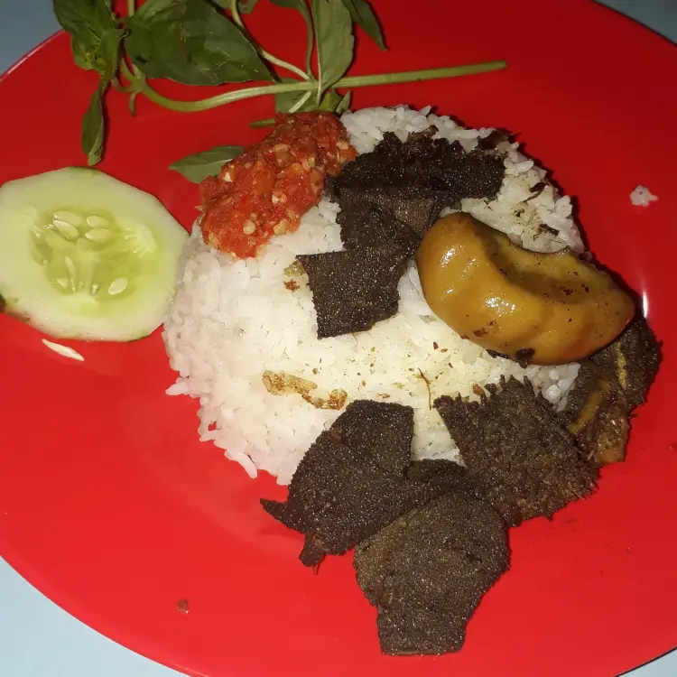 Warung Mbak Mun "Bebek Legundi" 7
