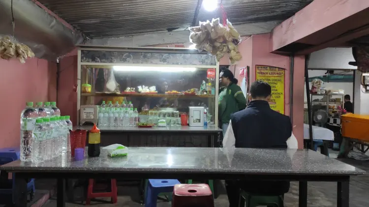Warung Mbak Mun "Bebek Legundi" 2