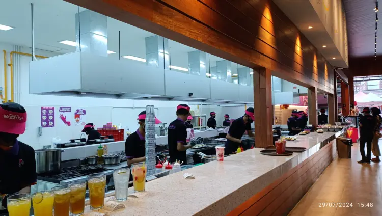 Wizzmie Ahmad Yani Bandung 7