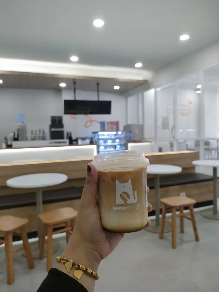 TOMORO COFFEE - Taman Siswa 7