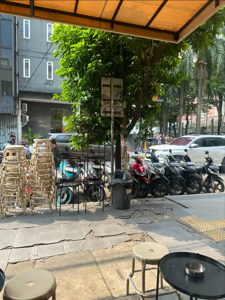 Filosofi Kopi Melawai 5