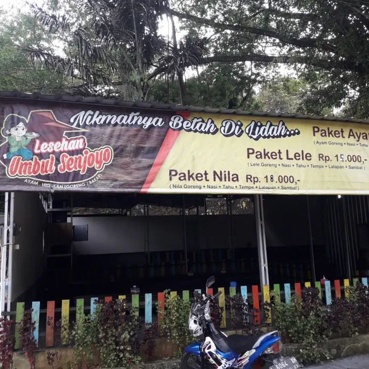 Lesehan Umbul Senjoyo 7