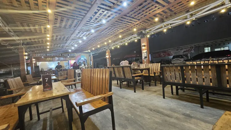Pojok Cafe Tanjung 1
