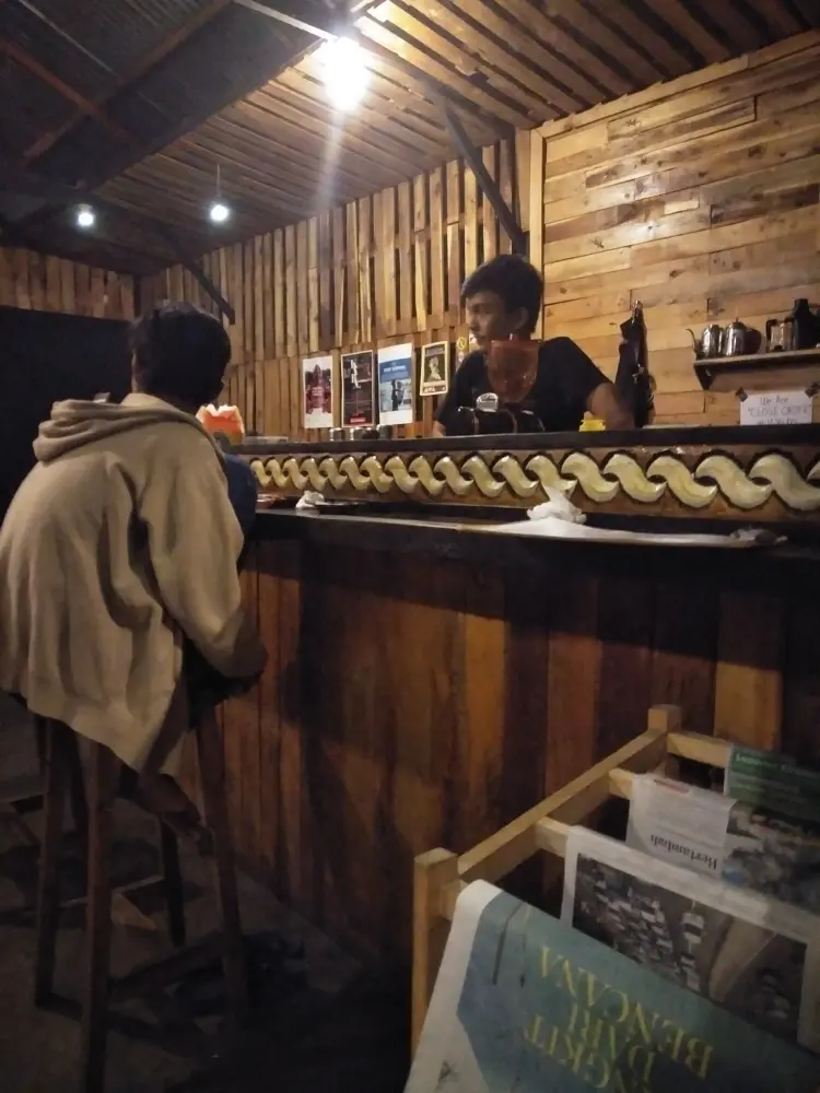 Parewa Coffee Unand Padang 5