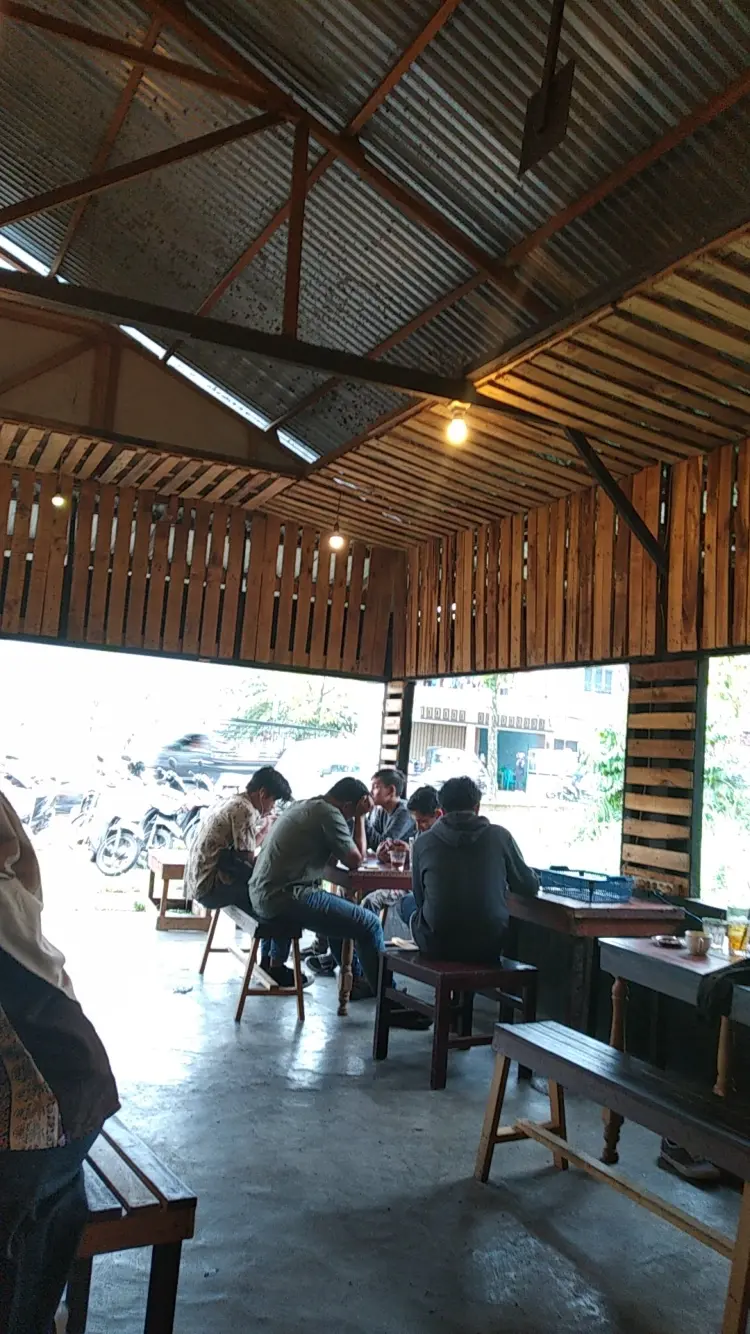 Parewa Coffee Unand Padang 10