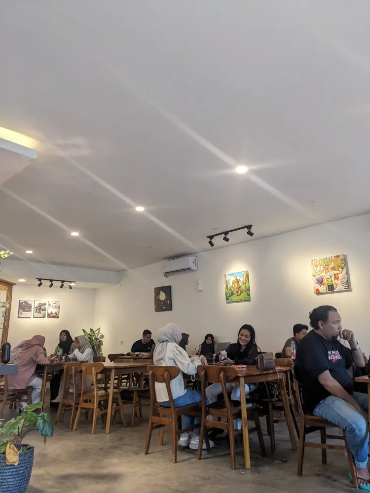 Parewa Coffee Unand Padang 3