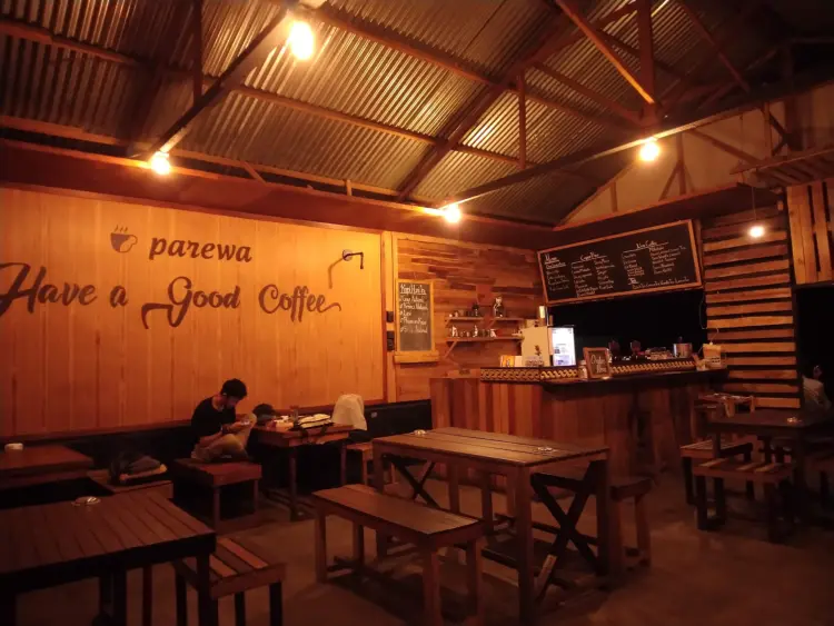 Parewa Coffee Unand Padang 8