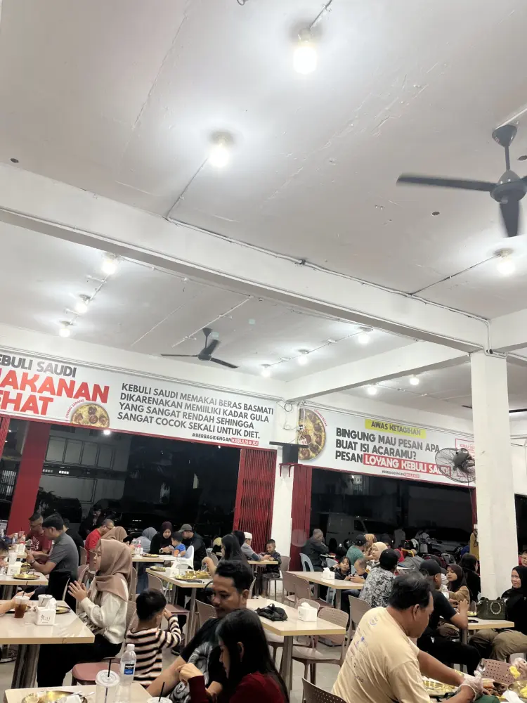 Google 4.9分,但环境像快餐?巴淡这家香料饭到底什么来头!