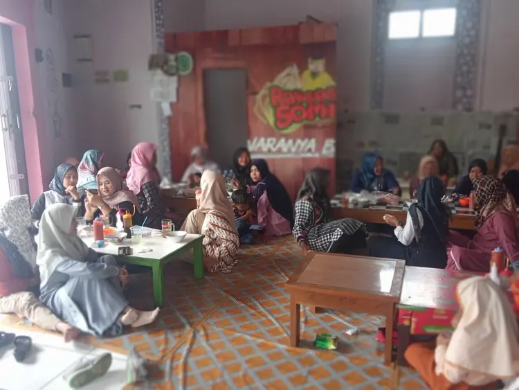 Bakso tetelan dan iga sapi Raksasa Somie 2