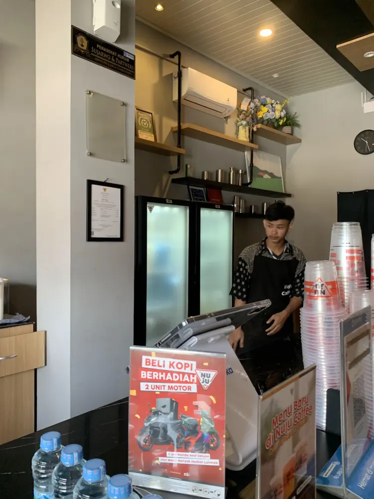 Nuju Coffee Sukarame 8