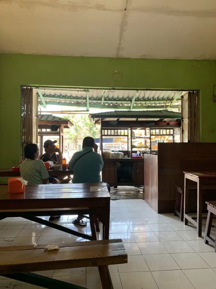 BAKSO DAN MIE AYAM SOLO "DOA IBU" 7