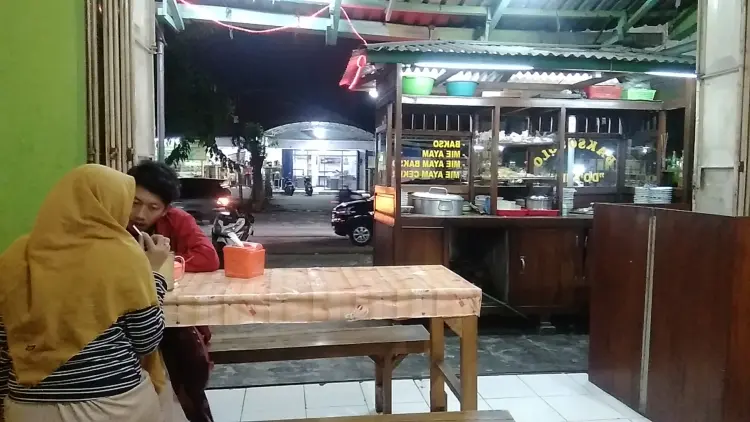 BAKSO DAN MIE AYAM SOLO "DOA IBU" 9