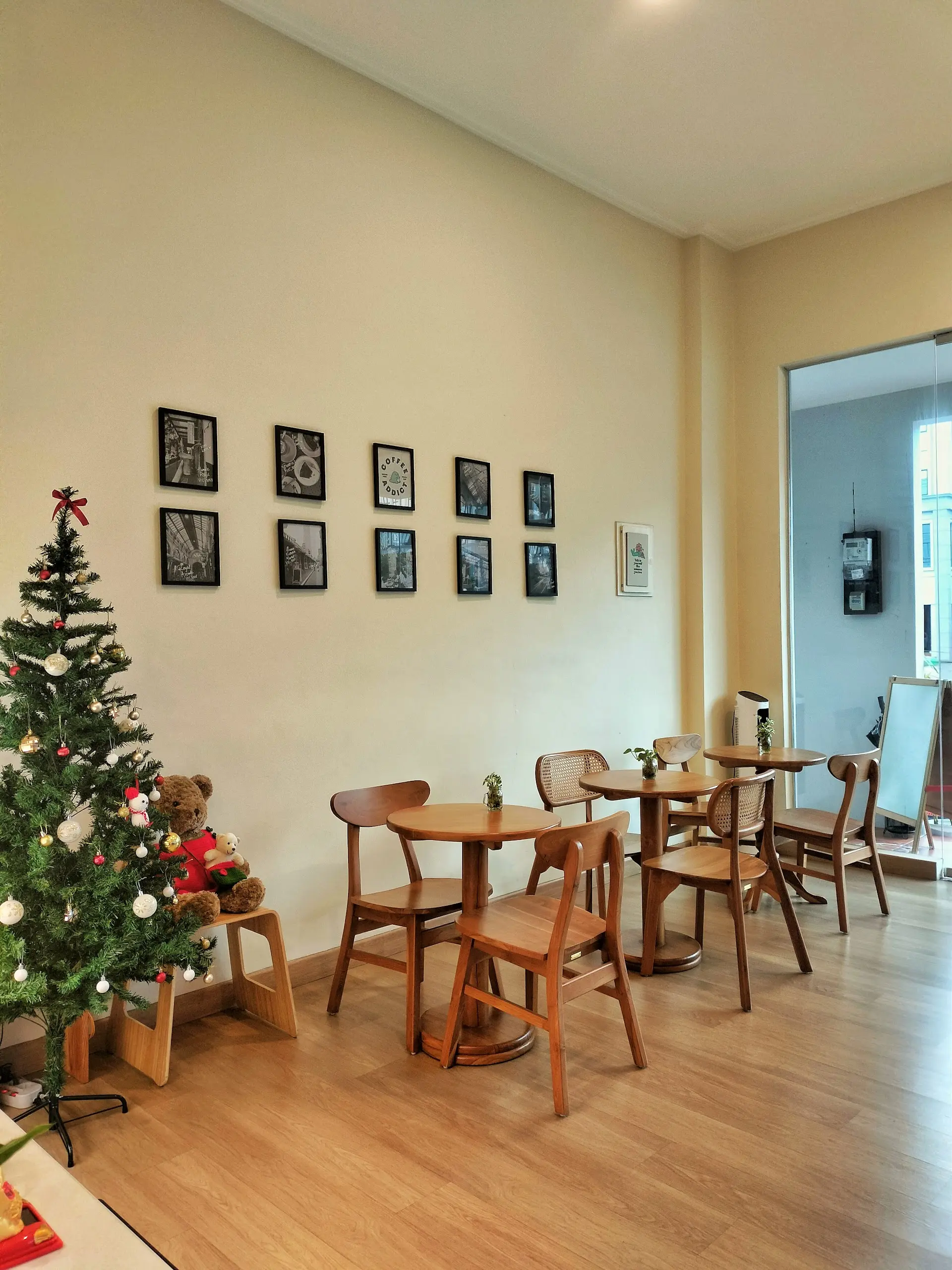 Anak dessert, kumpul! Ada spot nongkrong di Sedayu City, baca ini dulu baru putusin mau ke sana atau nggak. 2