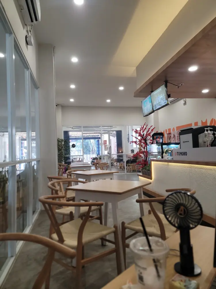 TOMORO COFFEE - Cipulir 4