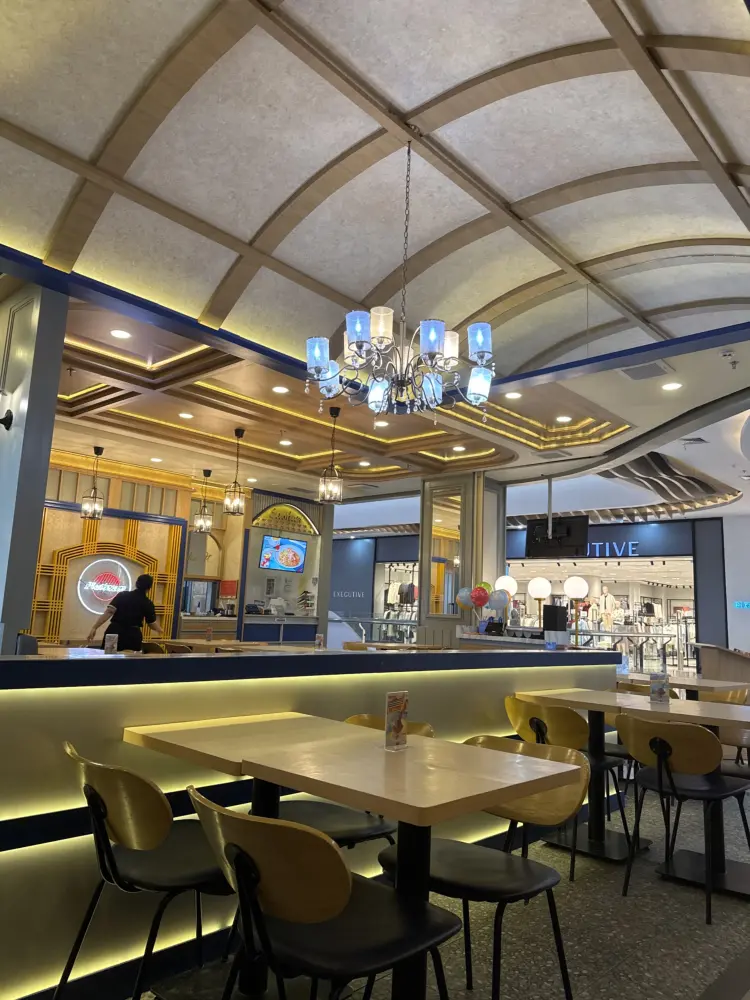 Platinum Resto & Cafe - Lampung City Mal 6