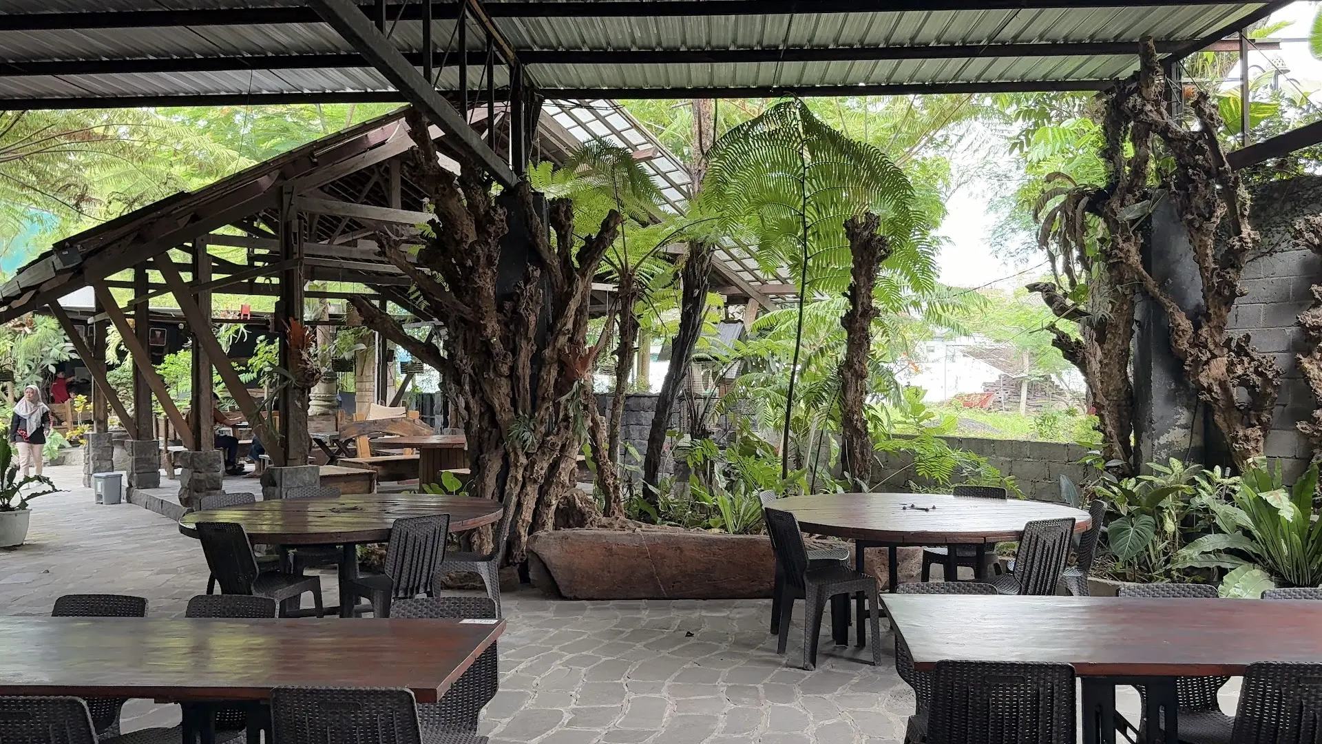 拖家带口来中爪哇的,这家“小森林”海鲜餐厅请直奔! 4