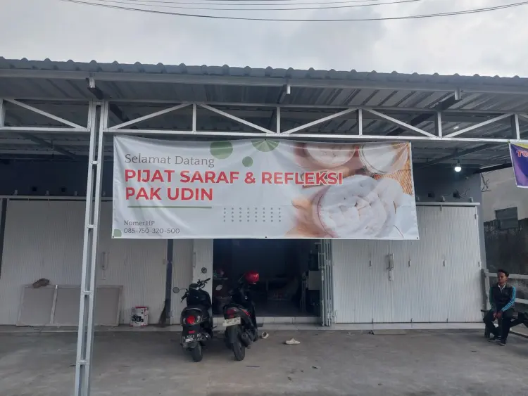 PIJAT SARAF & REFLEKSI PAK UDIN 1