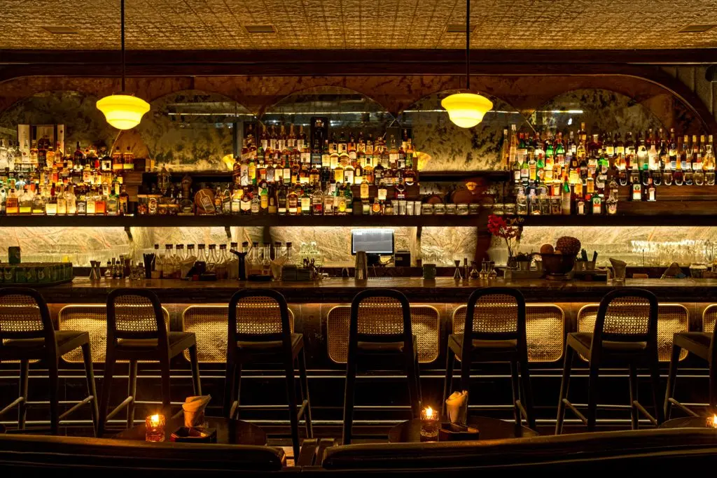 我在这家亚洲百佳酒吧，差点因为一双拖鞋被赶出去？ 5