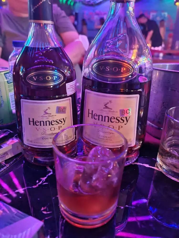 Barcode Ultra Lounge PIK 6