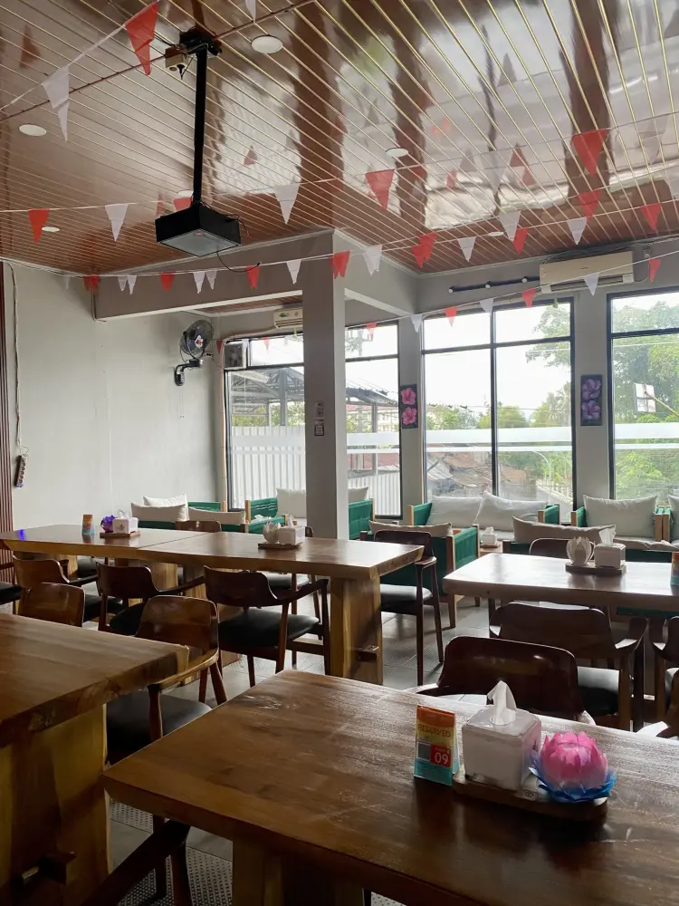 FOKUS COFFEE & EATERY 4