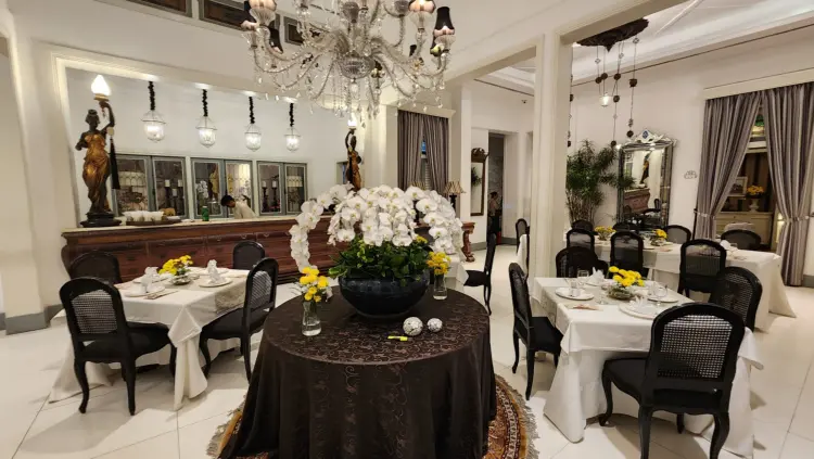 Bungarampai Restaurant 5