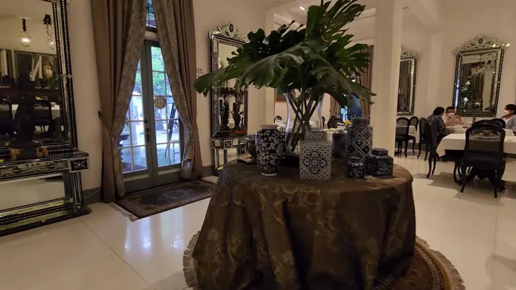 Bungarampai Restaurant 10