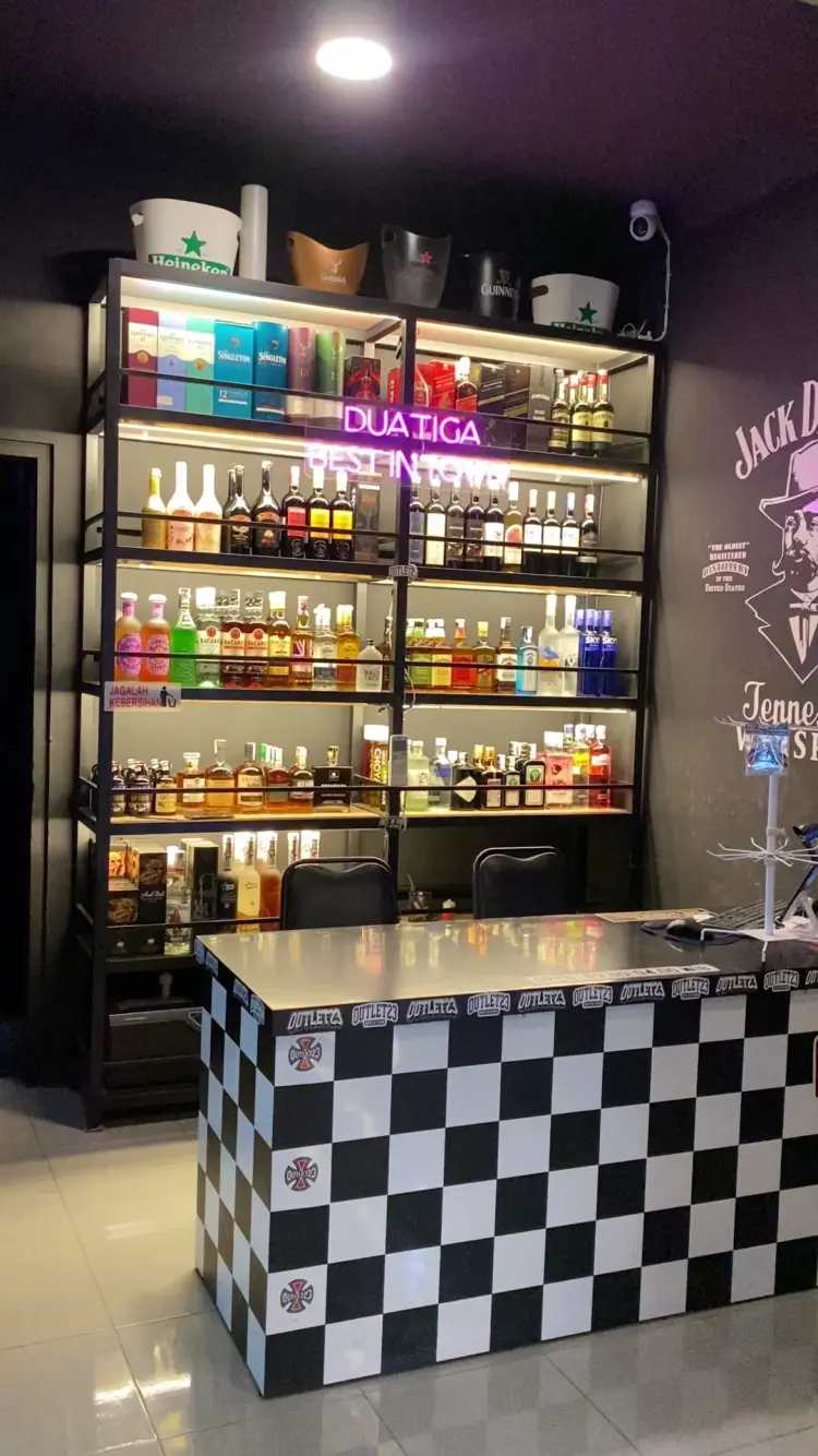 OUTLET 23 MAGELANG 3