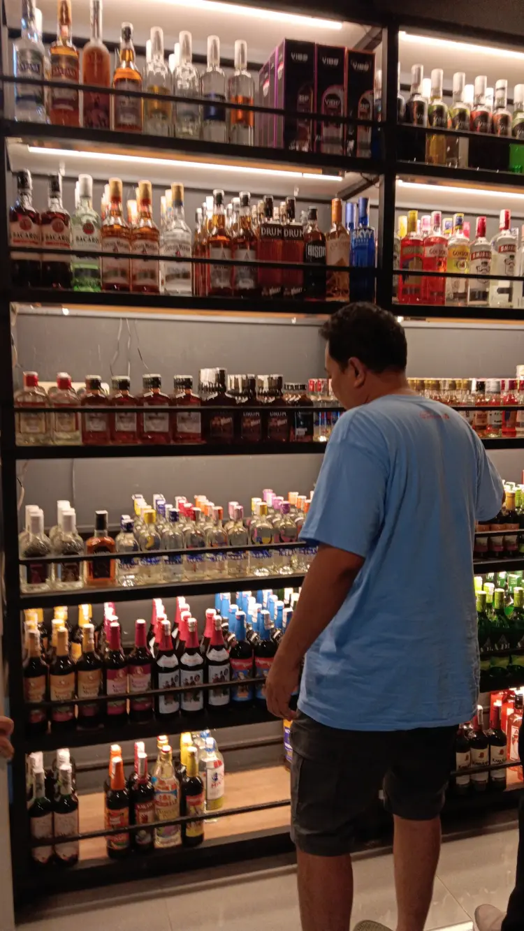 OUTLET 23 MAGELANG 4