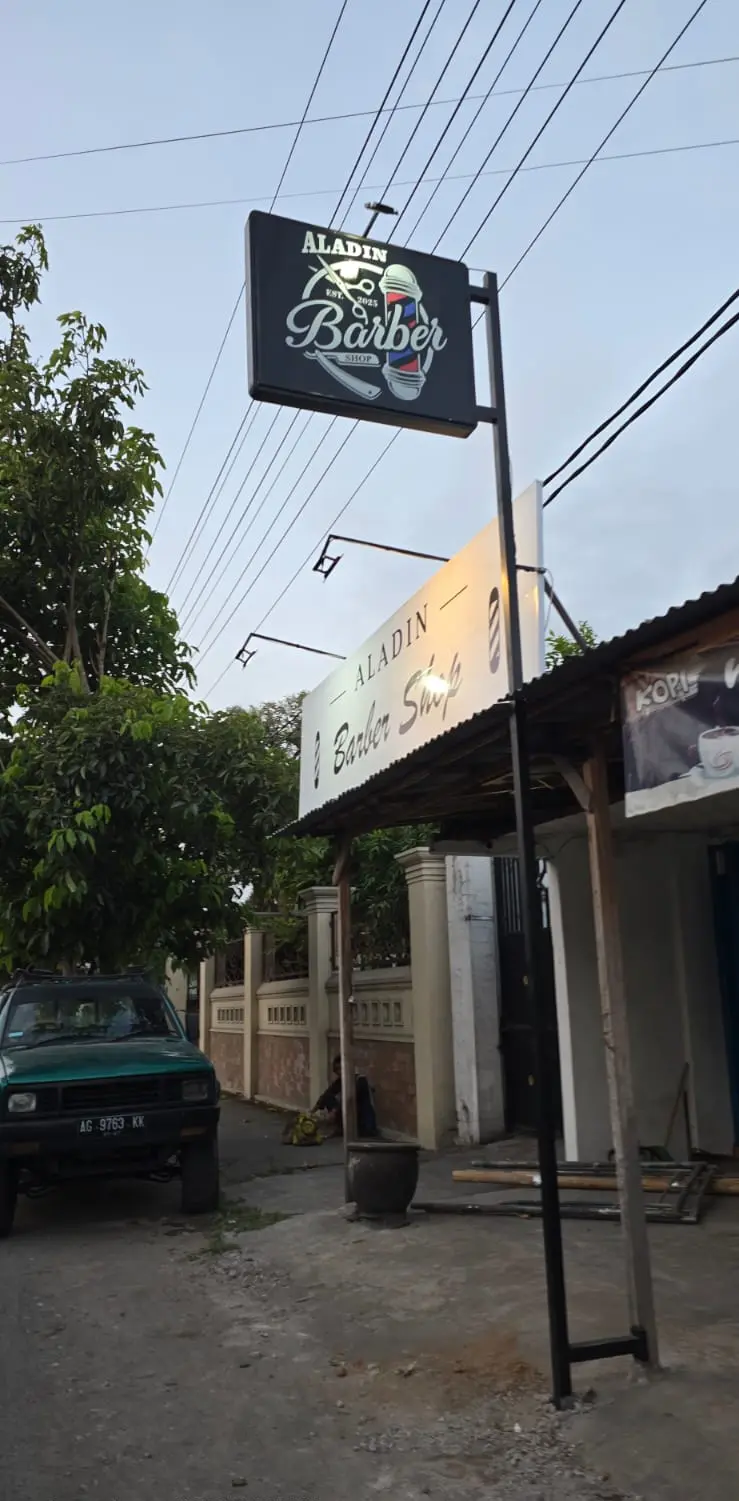 Aladin Barbershop bago 1