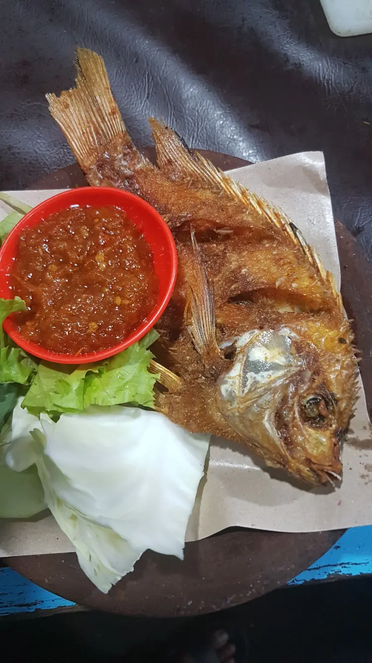 Pecel Lele Nasi Uduk Putra Podomoro 9