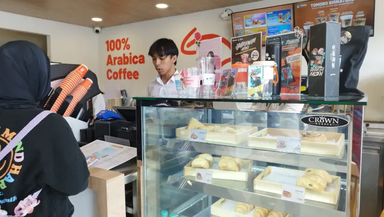 TOMORO COFFEE - KEPANJEN 6